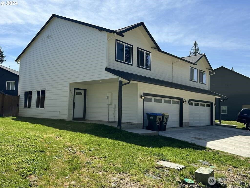 213 Oak, Winlock, WA 98596