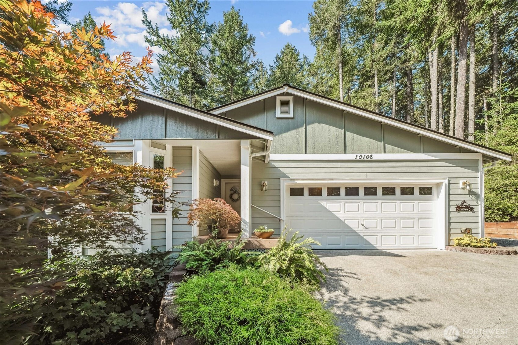10106 Edgewood Drive, Anderson Island, WA 98303