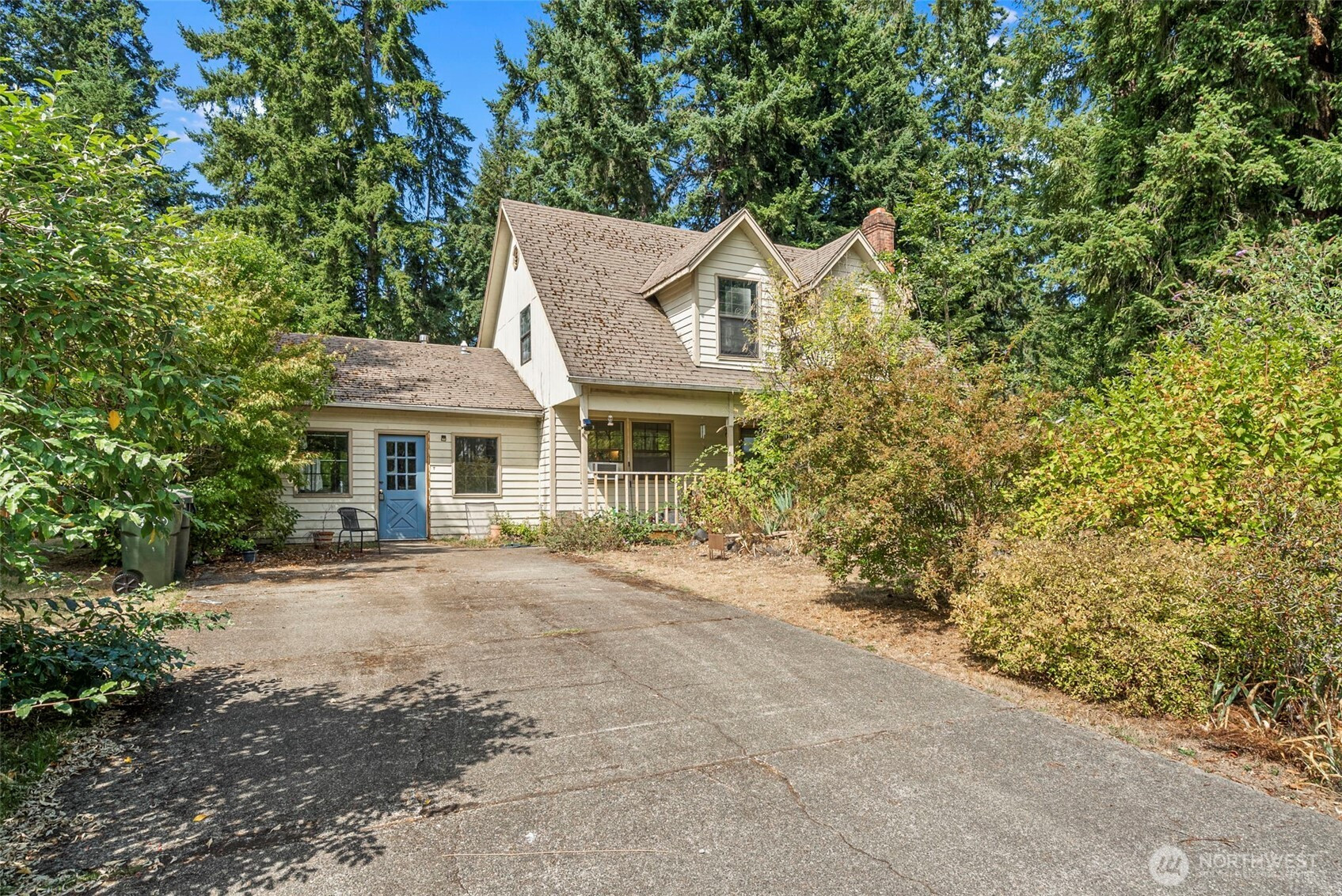 8624 Oxford Drive SE, Lacey, WA 98503