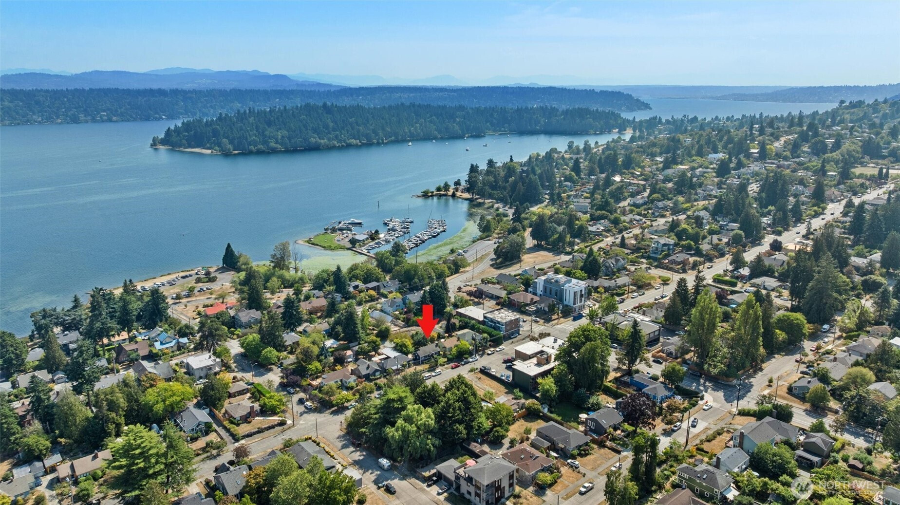 4216 50 Avenue S, Seattle, WA 98118
