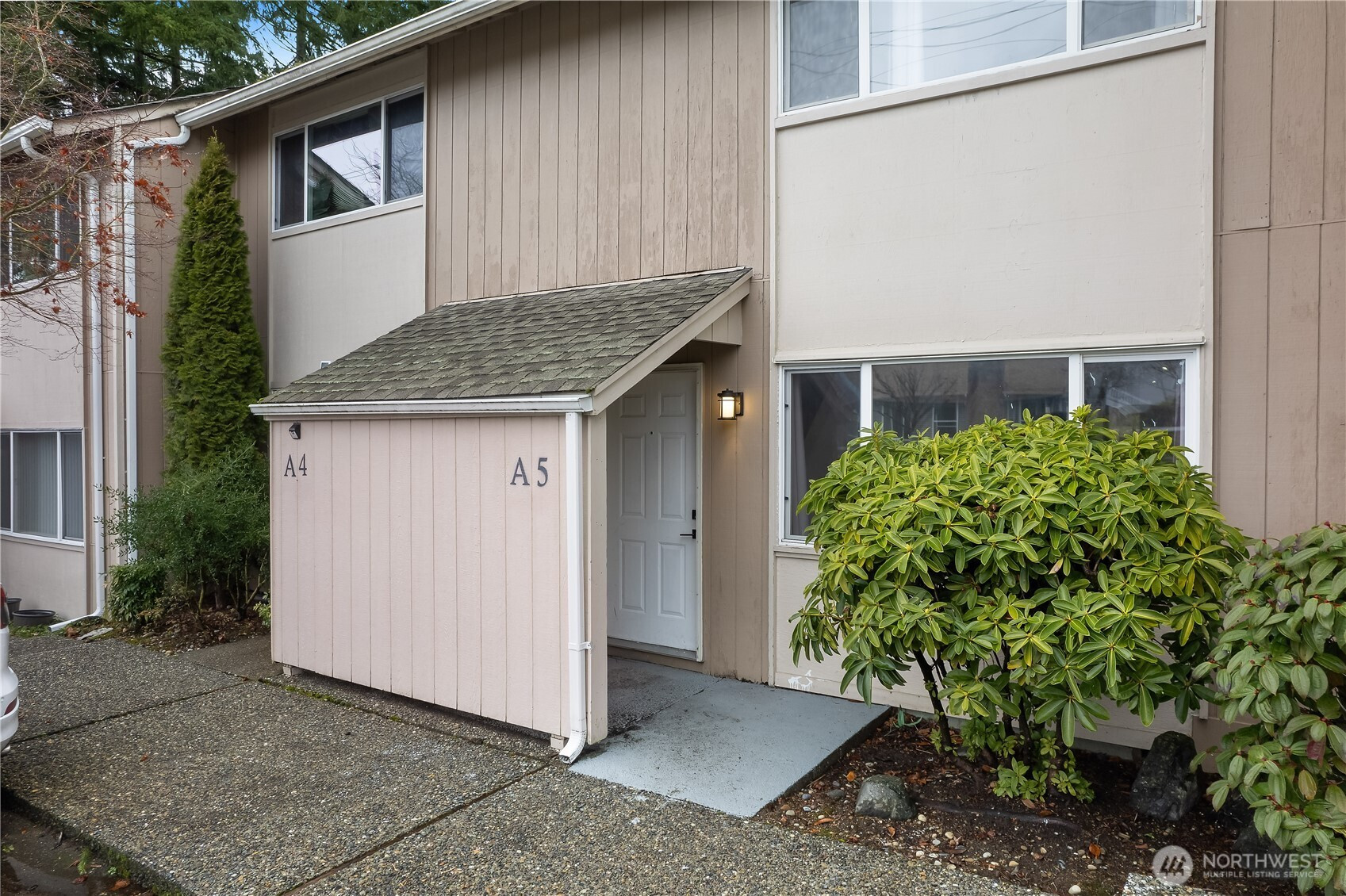2300 9th Avenue SW, Olympia, WA 98502
