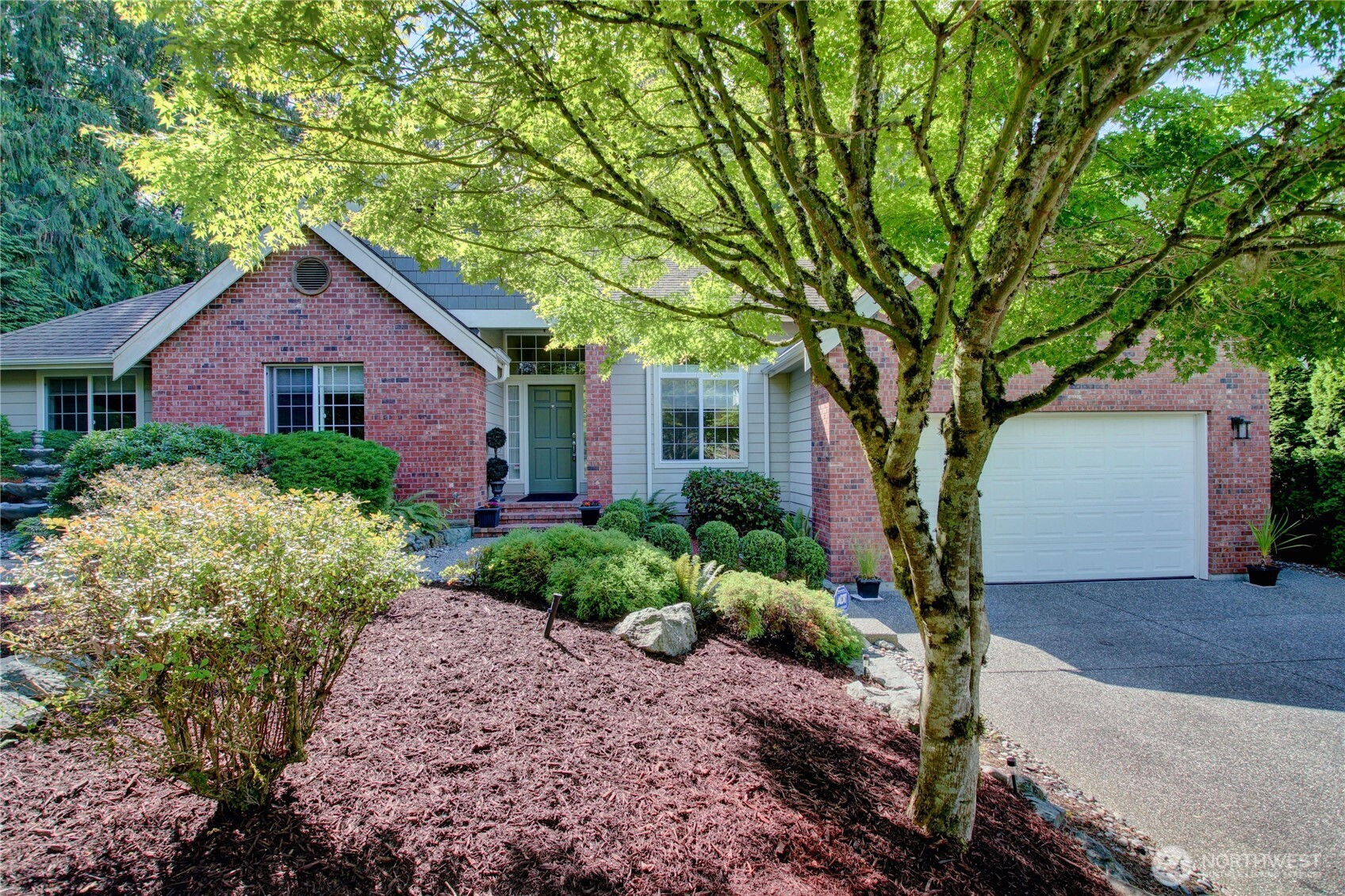 3800 Laurel Court, Mount Vernon, WA 98274