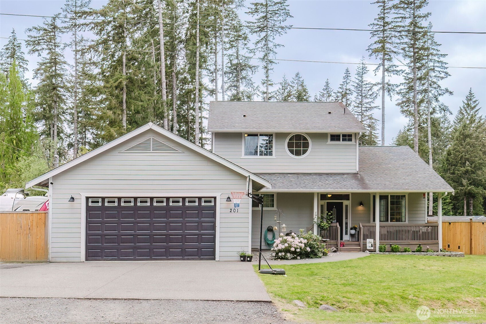 201 E Park Loop, Shelton, WA 98584