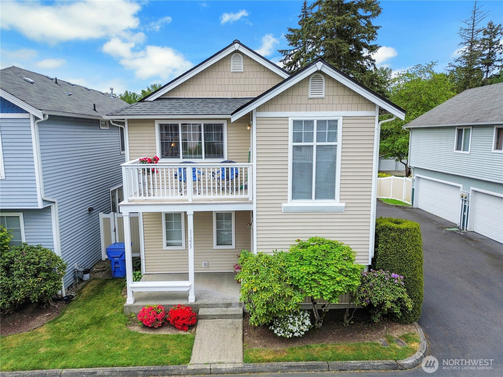 11229 3rd Avenue Ct E, Tacoma, WA 98445