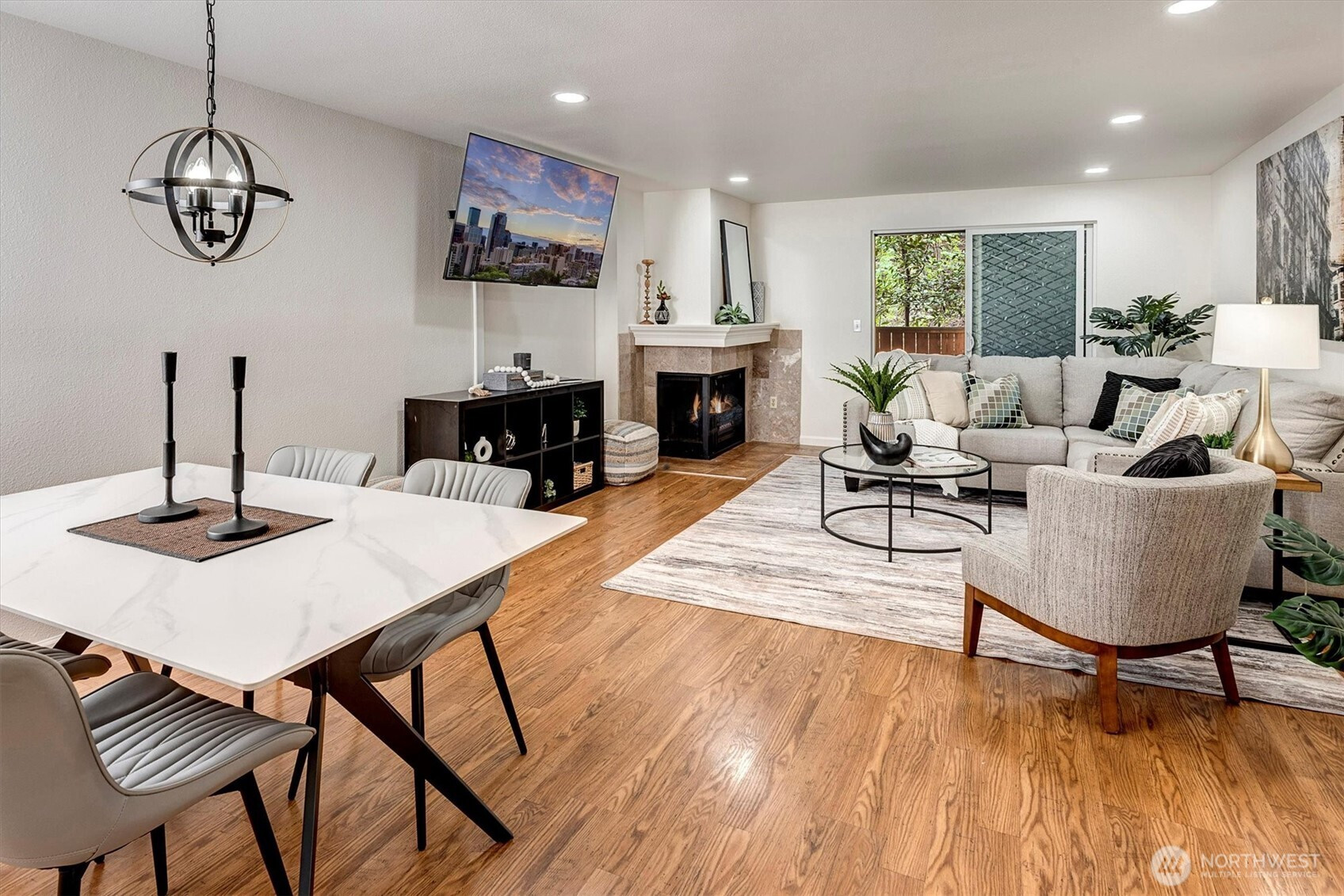 1732 157th Avenue NE, Bellevue, WA 98008