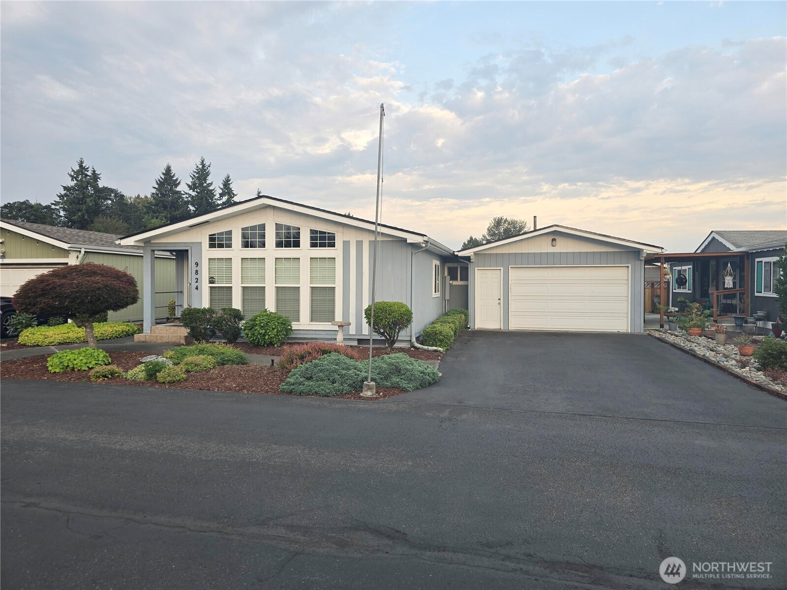 9824 Asotin Street S, Tacoma, WA 98444
