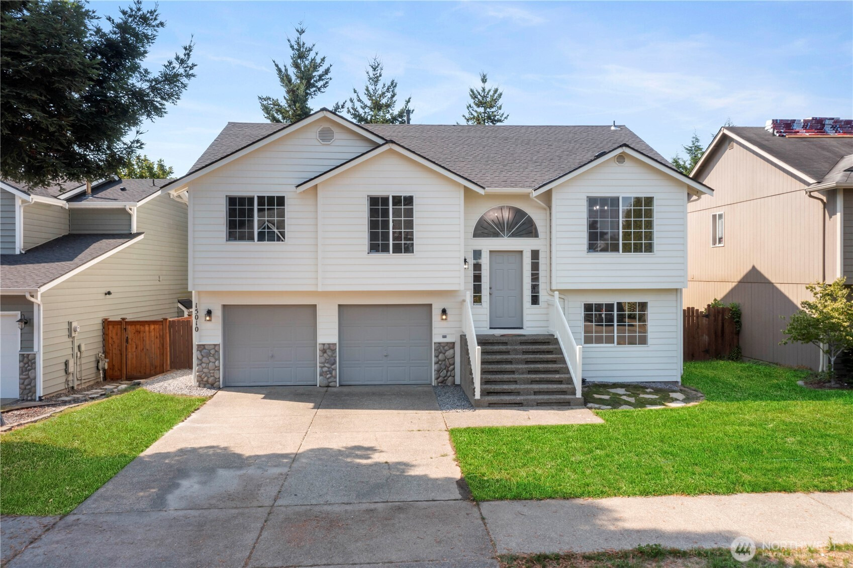 15010 93rd Avenue E, Puyallup, WA 98375