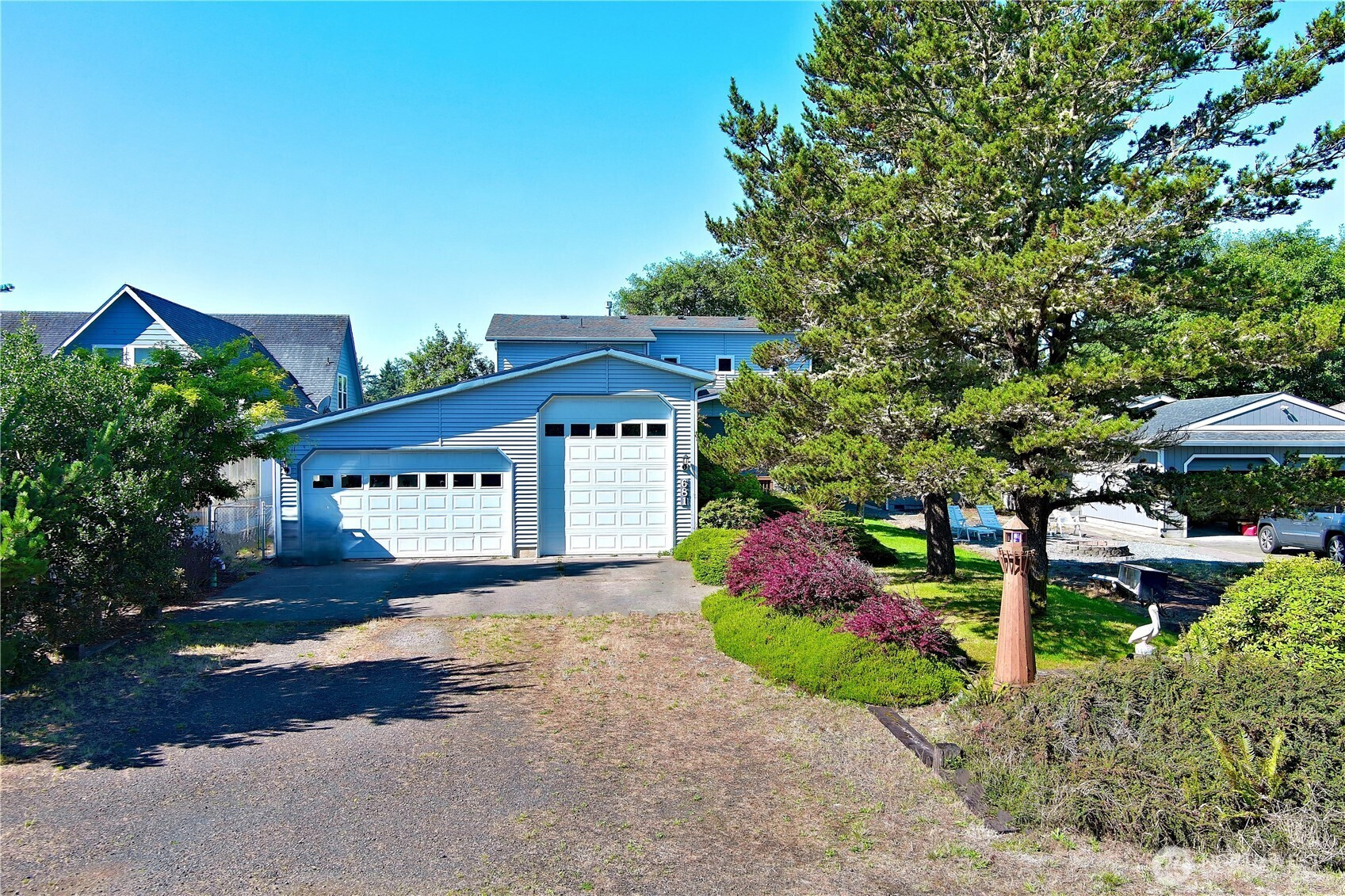 681 Lake Island Avenue SE, Ocean Shores, WA 98569