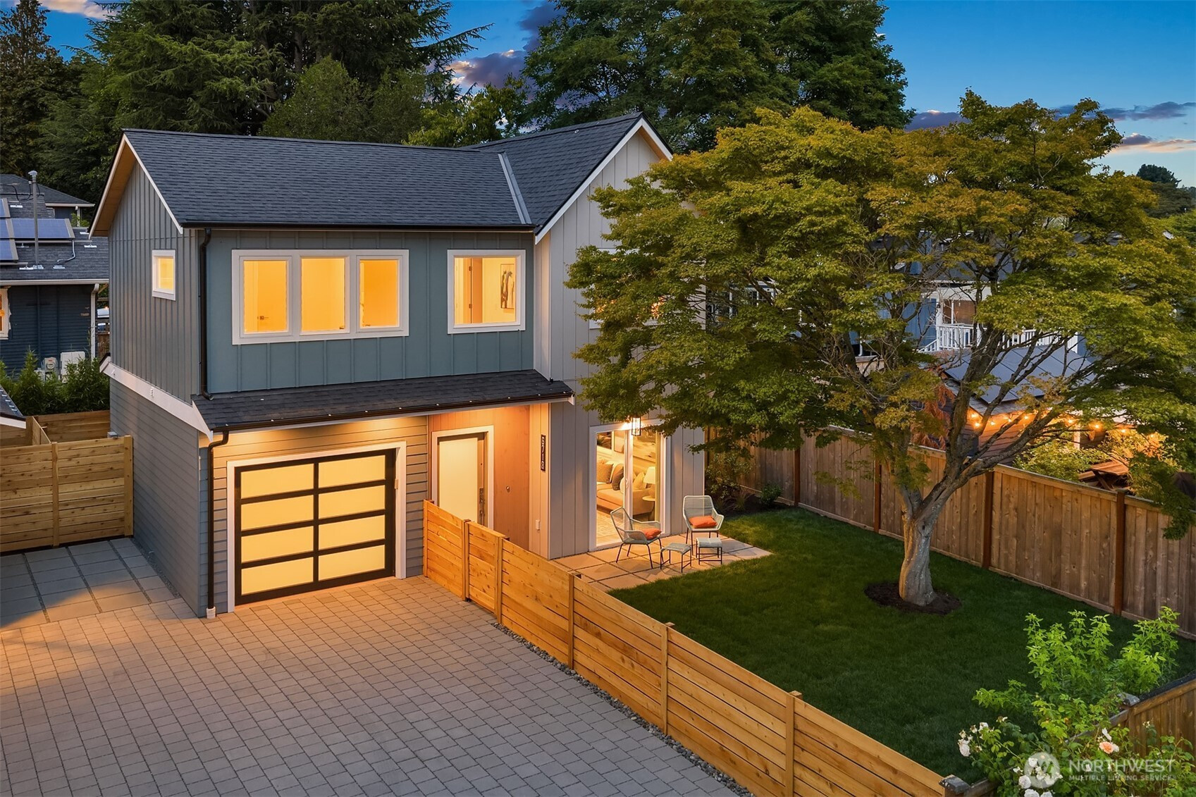6718 Dibble Avenue NW, Seattle, WA 98117