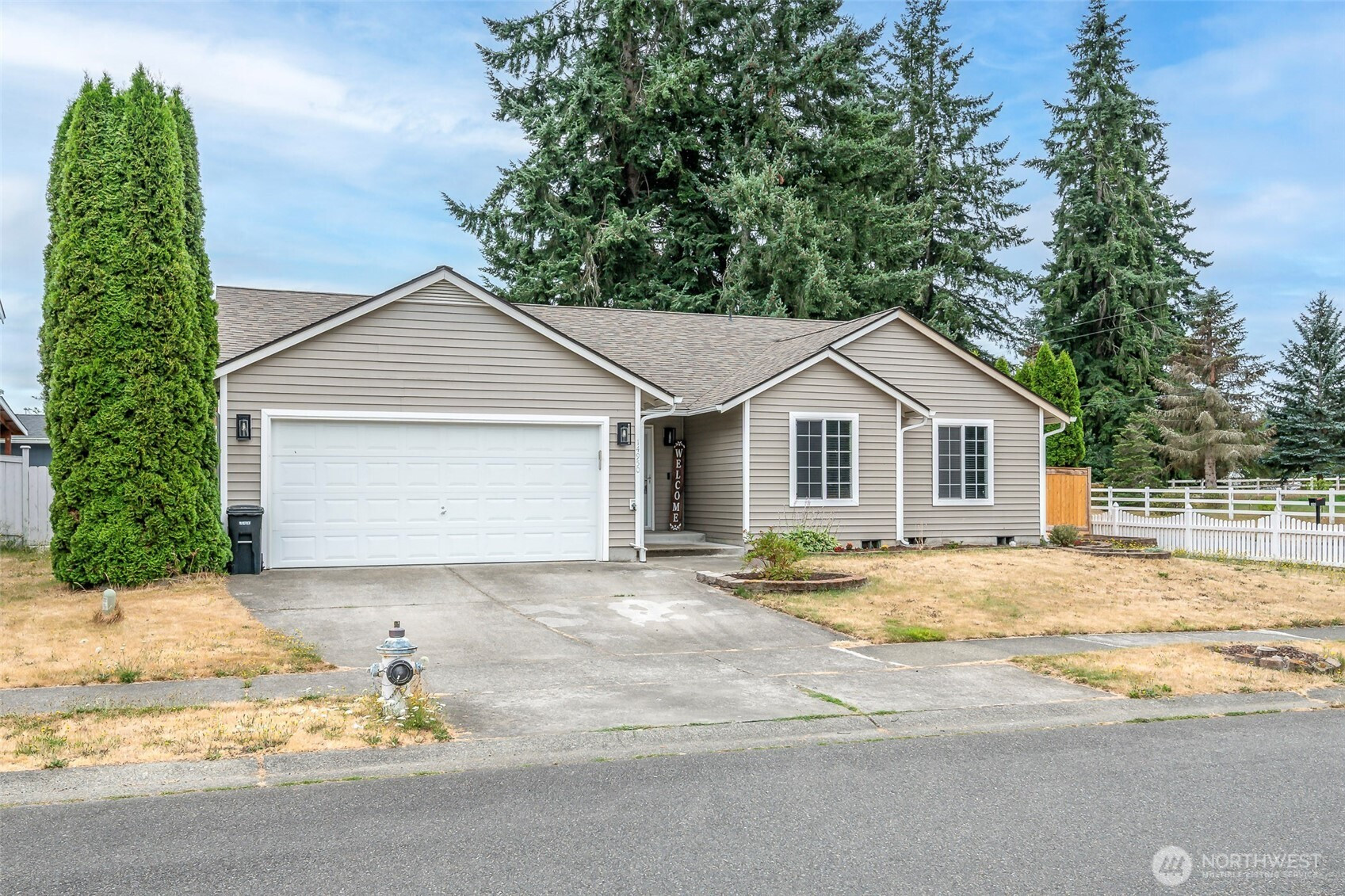 14950 Prairie Vista Loop, Yelm, WA 98597