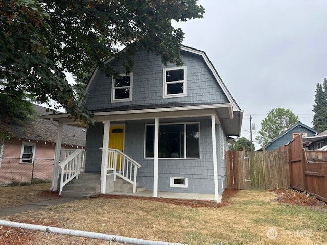 317 17th Avenue, Longview, WA 98632