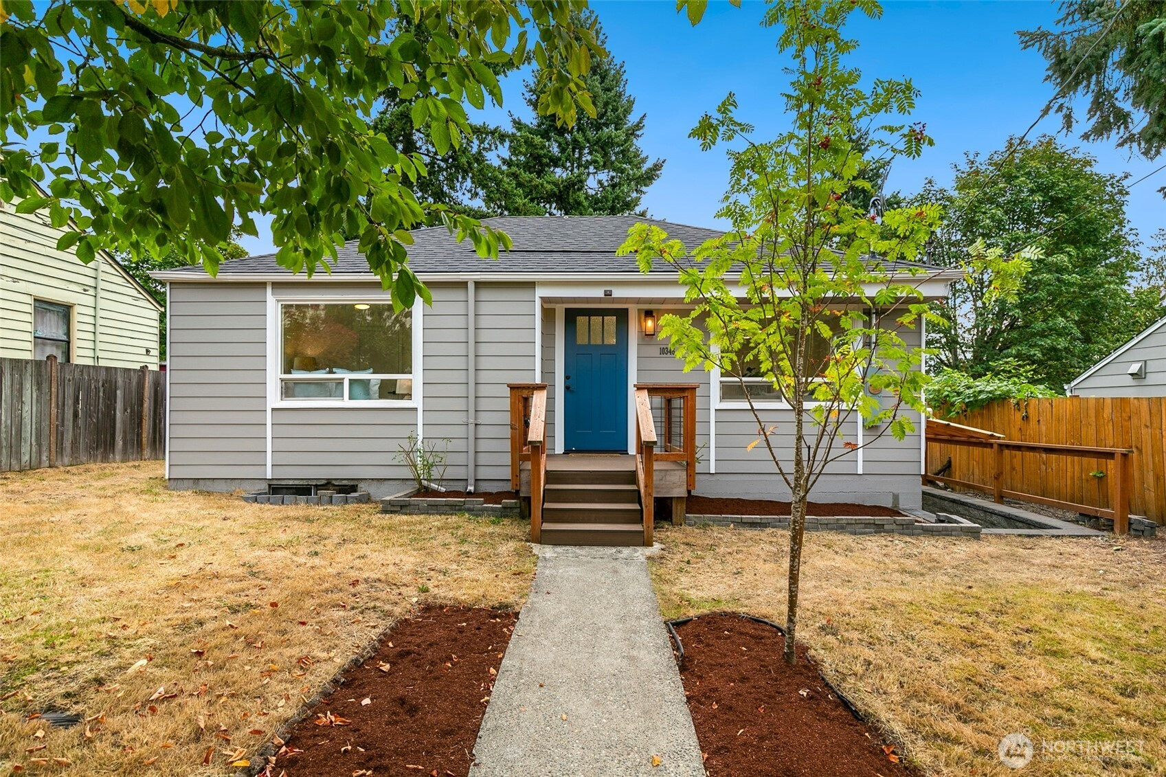 10346 Ashworth Avenue N, Seattle, WA 98133