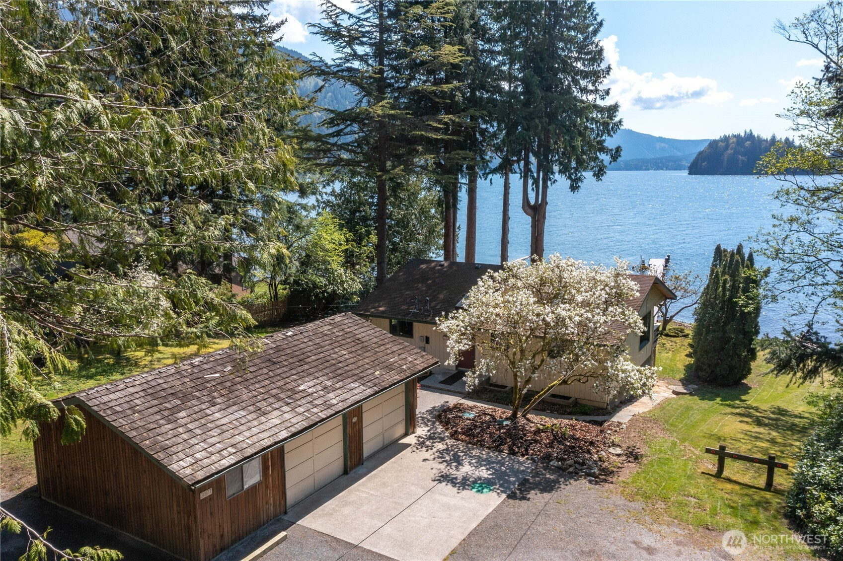 3307 Northshore Road, Bellingham, WA 98226