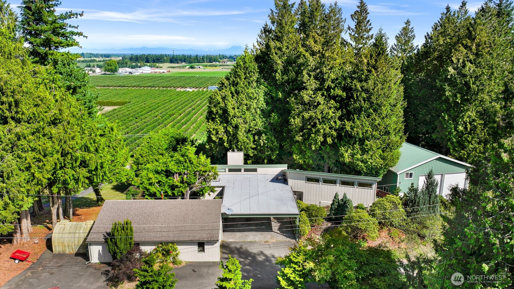 559 E Hemmi Road, Lynden, WA 98264