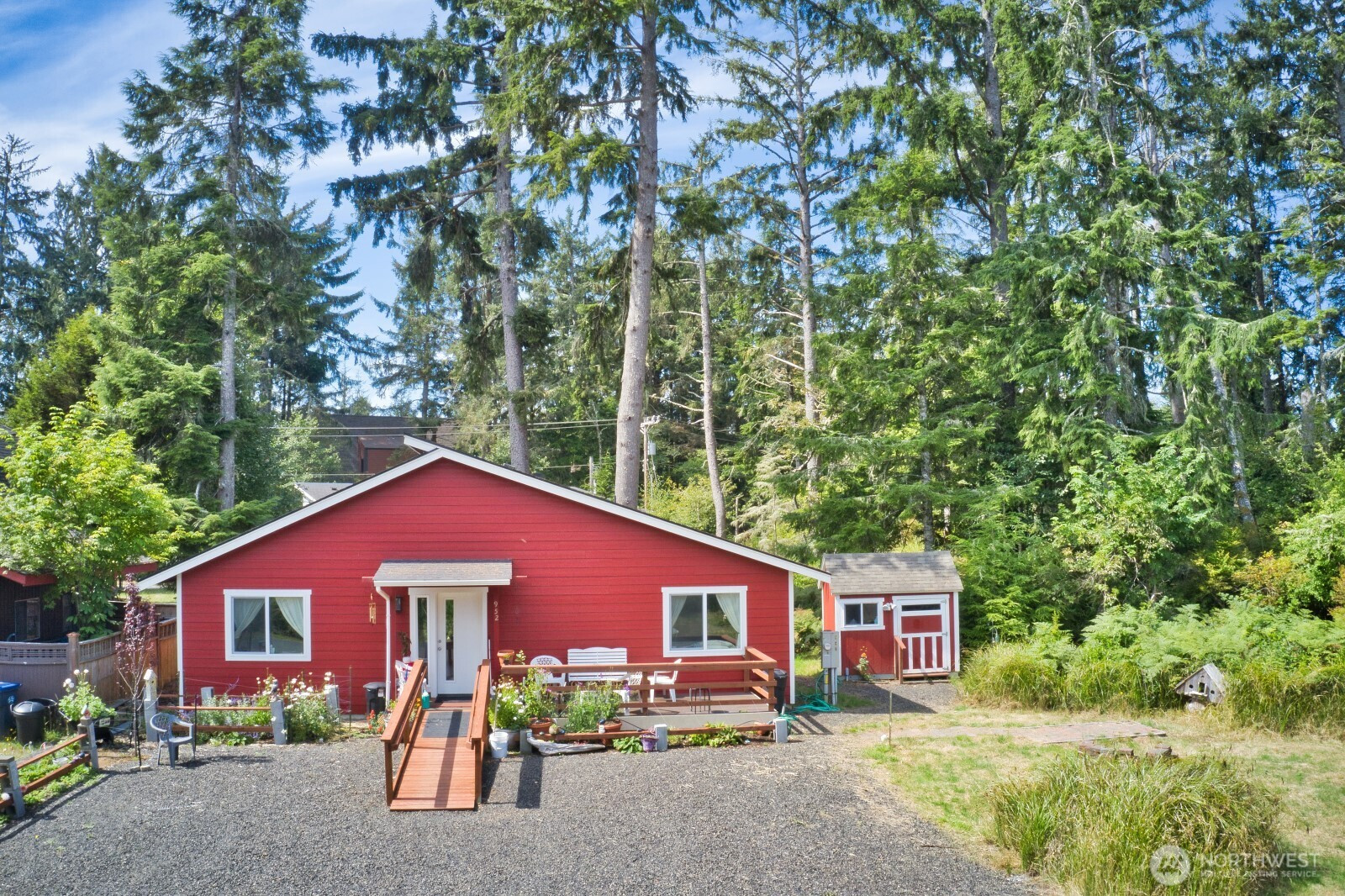 952 Washoe Court SE, Ocean Shores, WA 98569