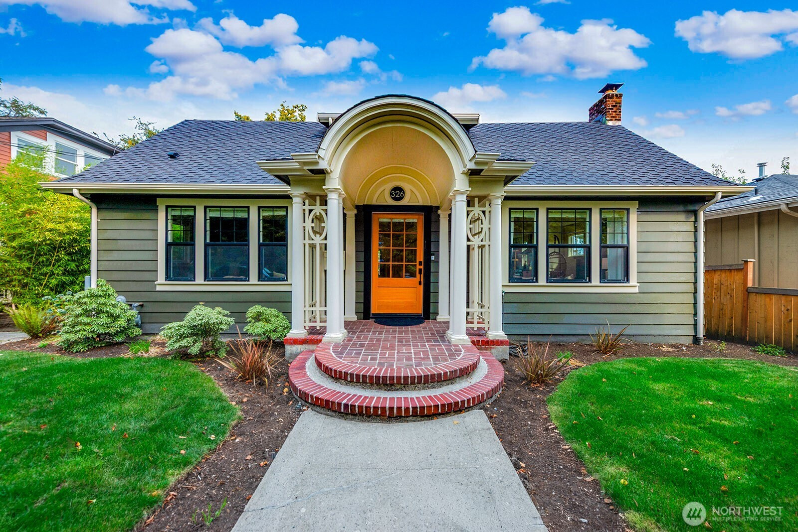 326 22nd Avenue E, Seattle, WA 98112