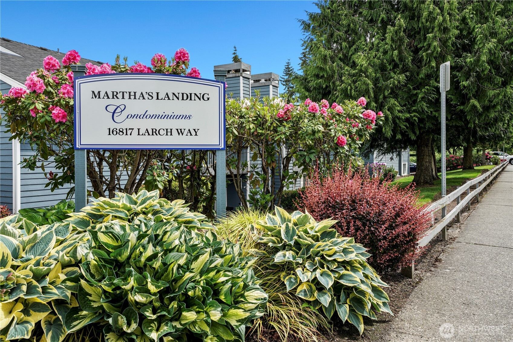 16817 Larch Way, Lynnwood, WA 98037