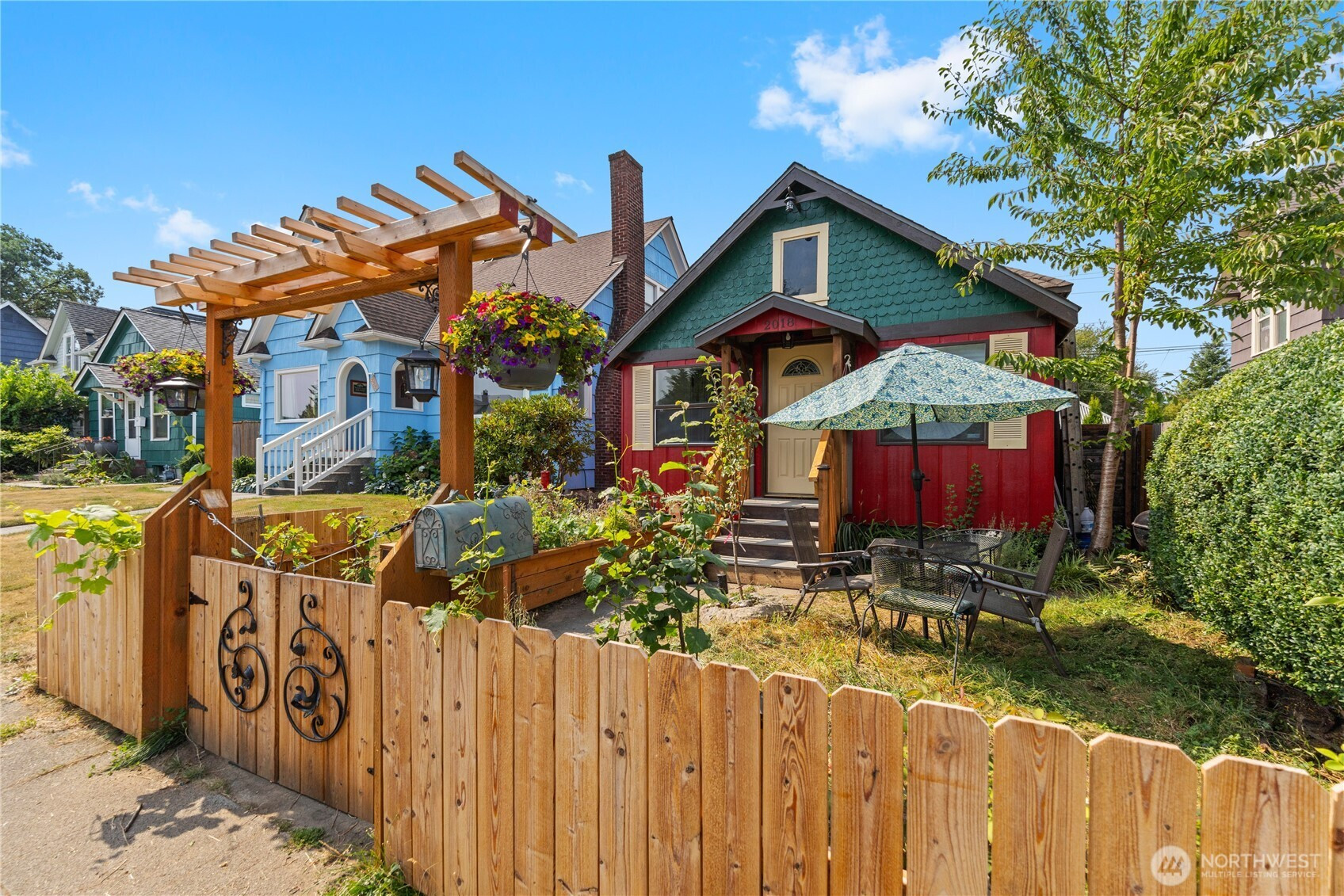 2018 Rockefeller Avenue, Everett, WA 98201