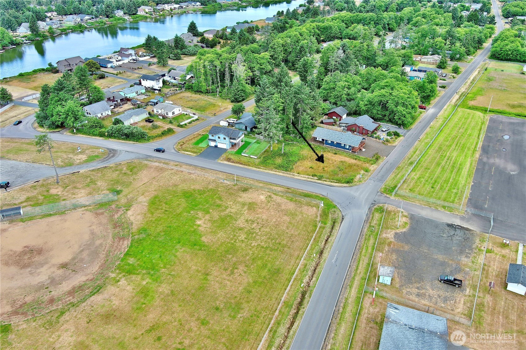 501 Duck Lake Drive NE, Ocean Shores, WA 98569