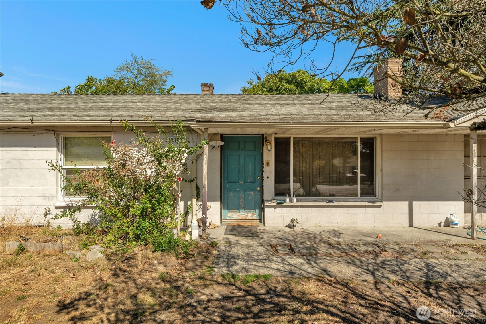 19502 2nd Avenue S, Des Moines, WA 98148
