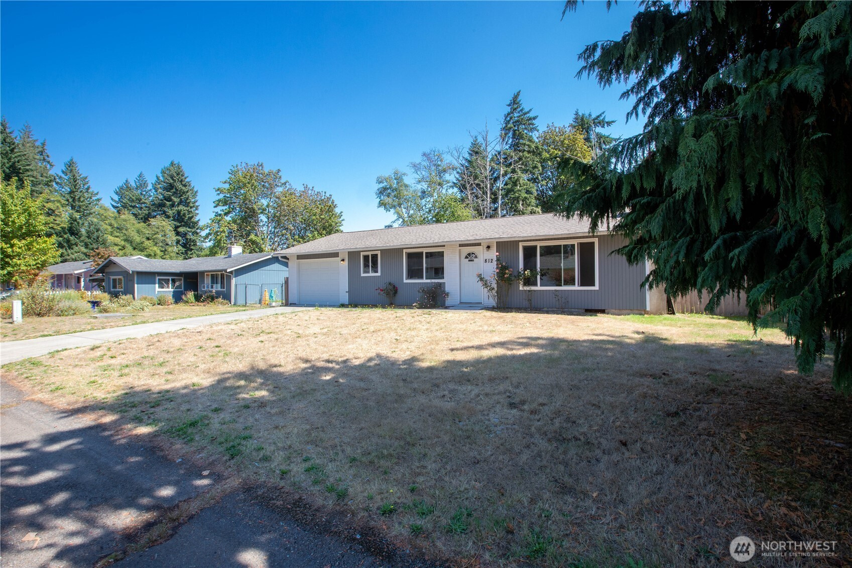 812 Dundee Road NW, Olympia, WA 98502