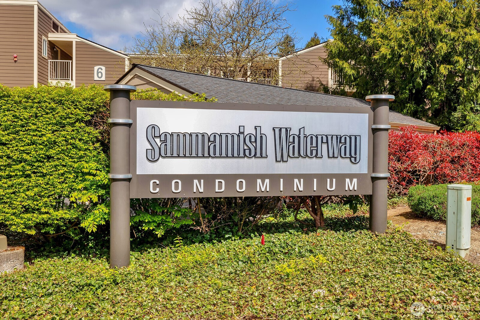15840 NE Leary Way, Redmond, WA 98052