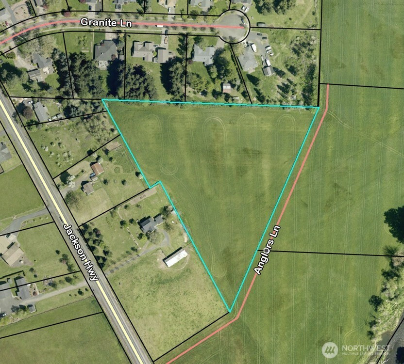 127 Anglers Lane, Chehalis, WA 98532