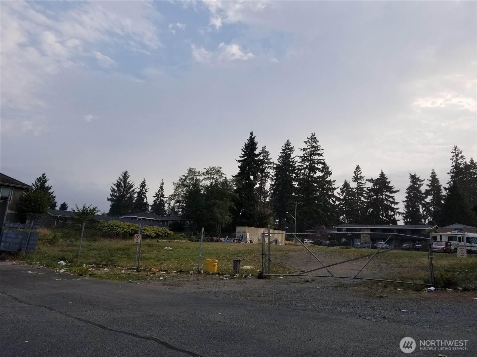 31000 18th Avenue S, Federal Way, WA 98003
