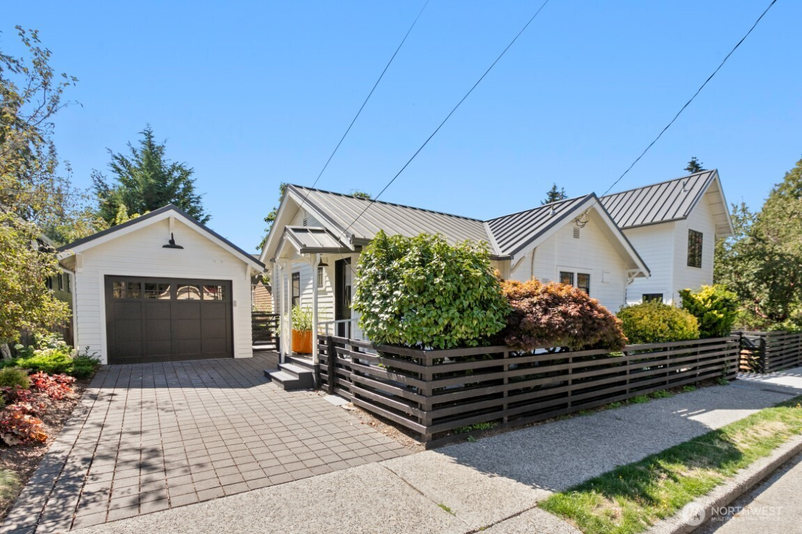 1205 NE 91st Street, Seattle, WA 98115