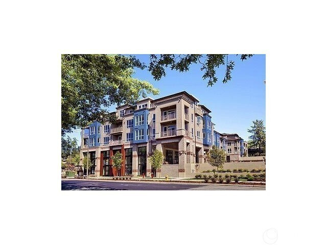 2222 152nd Avenue NE, Redmond, WA 98052
