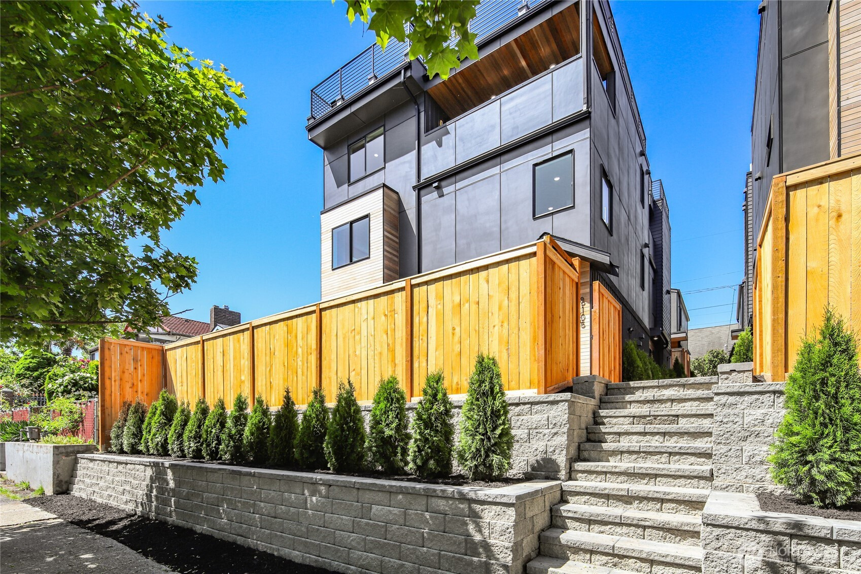 8105 18th Avenue SW, Seattle, WA 98106