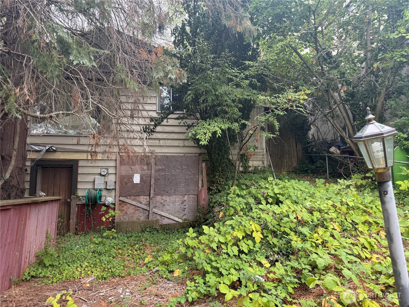 2604 NE 82nd Street, Seattle, WA 98115