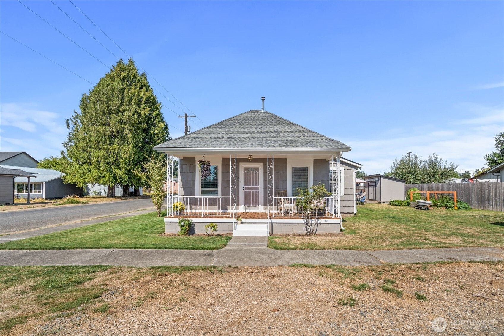 450 Cedar St, Toledo, WA 98591