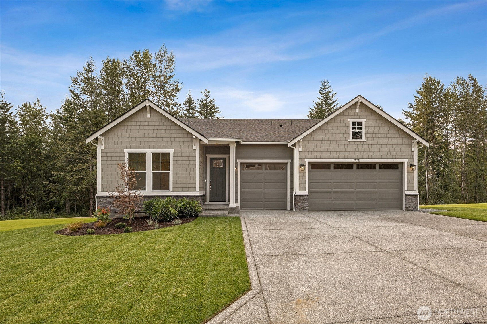 13701 100th Street NE, Lake Stevens, WA 98258