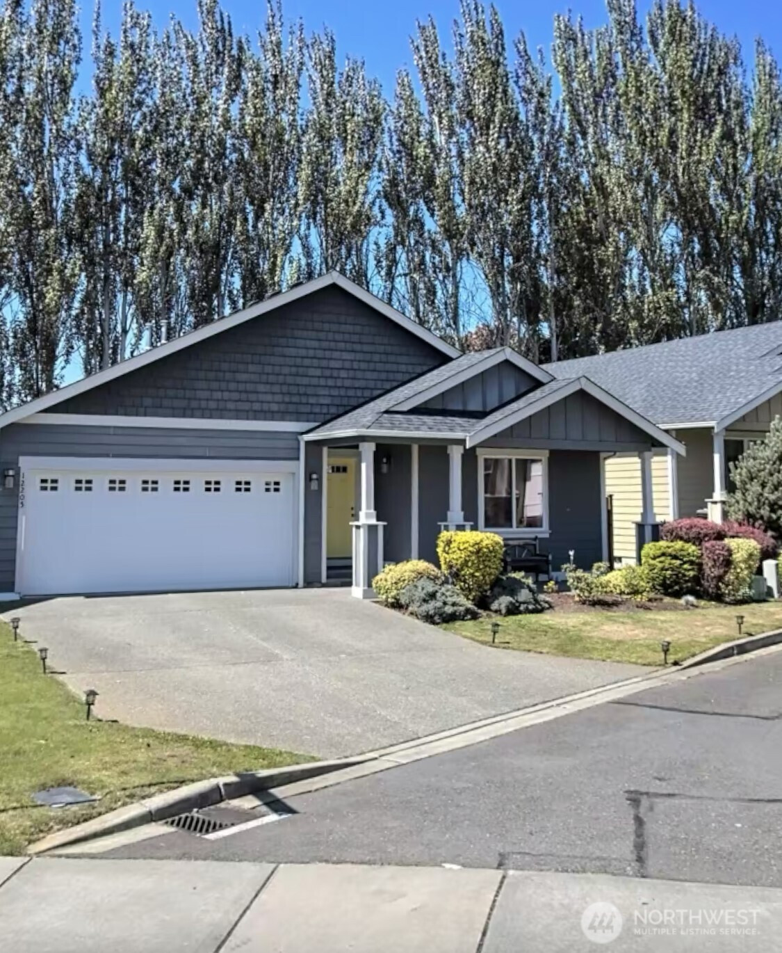 12205 SE 262nd Court, Kent, WA 98030