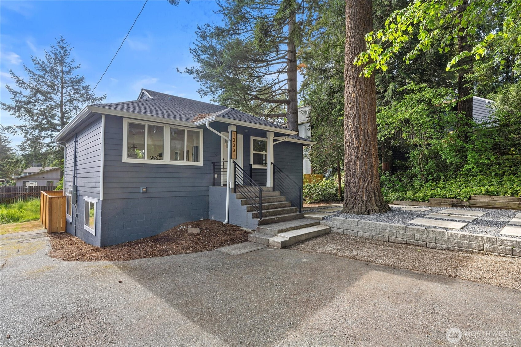 13331 23rd Avenue NE, Seattle, WA 98125