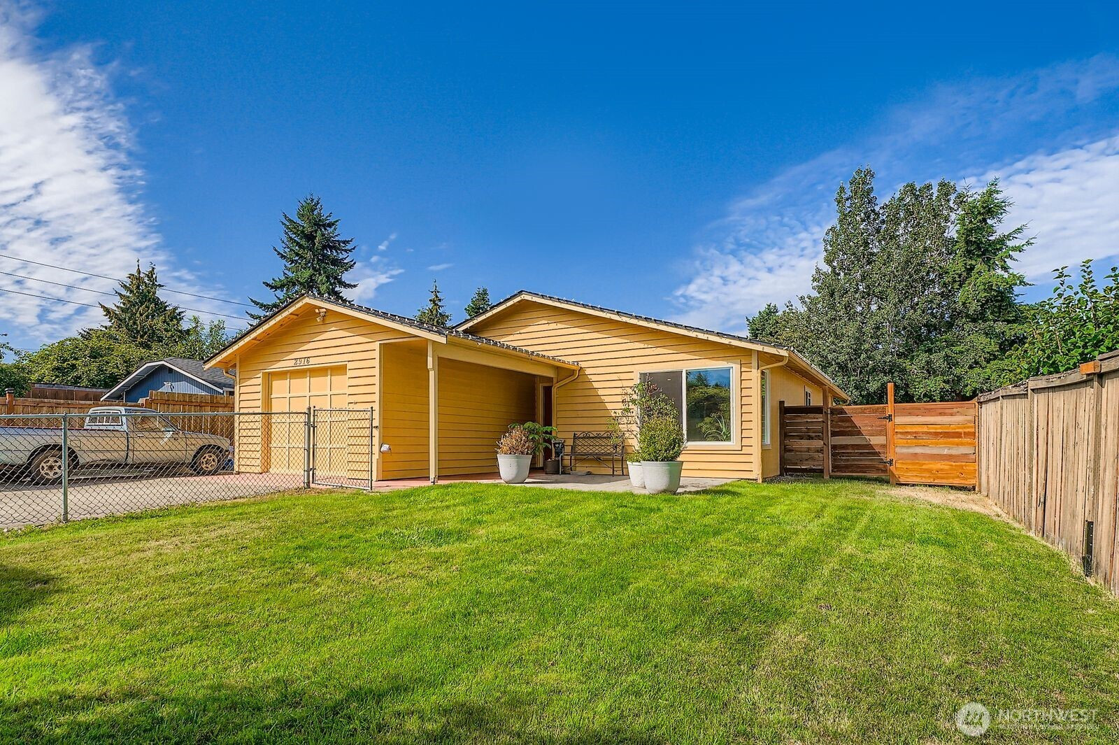 2916 58th Avenue NE, Federal Way, WA 98422