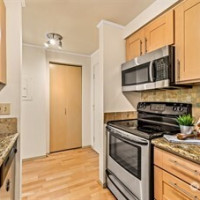 6960 California Avenue SW, Seattle, WA 98126