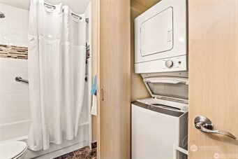 6960 California Avenue SW, Seattle, WA 98126