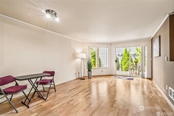 6960 California Avenue SW, Seattle, WA 98126