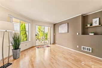 6960 California Avenue SW, Seattle, WA 98126