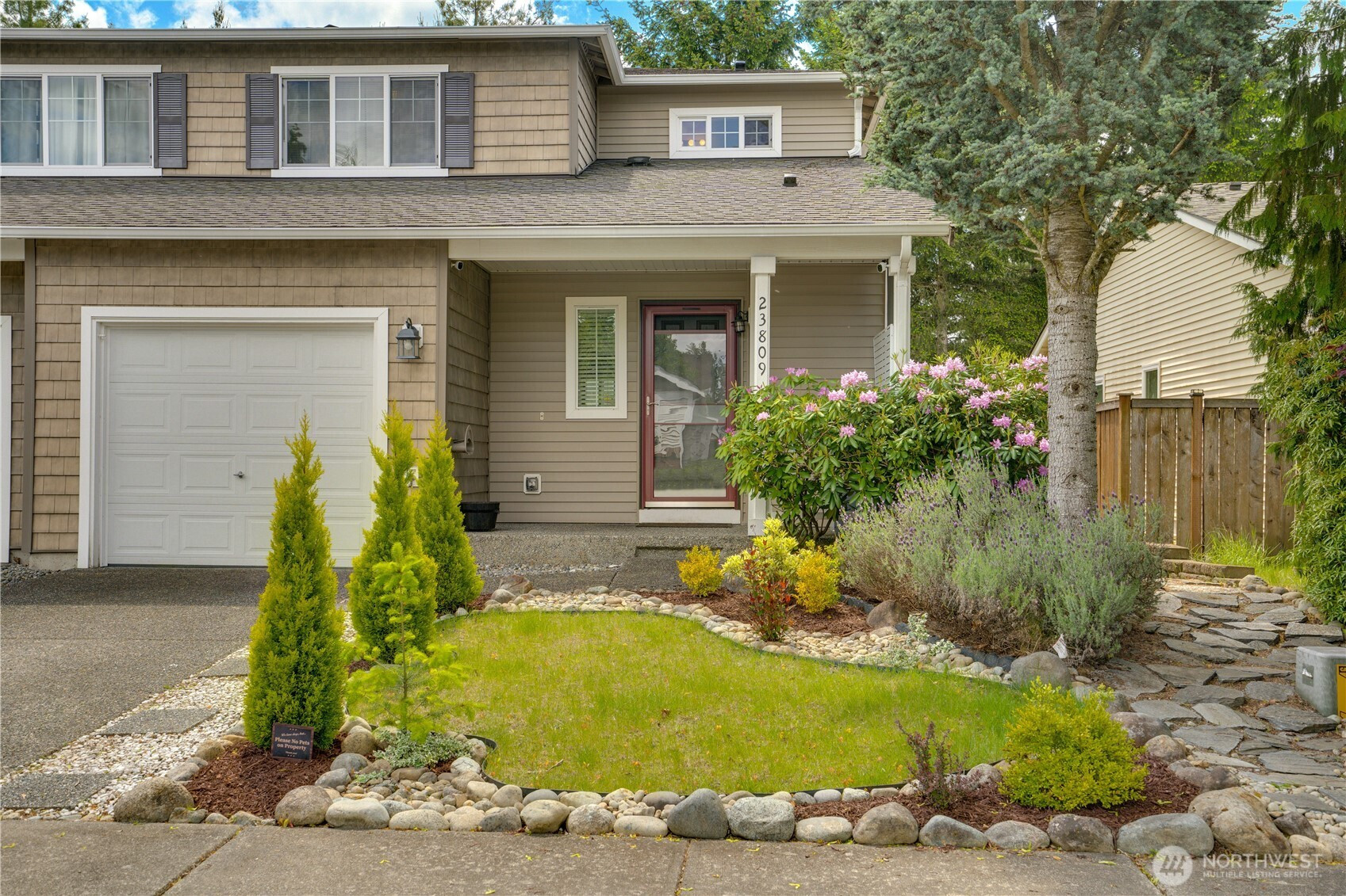 23809 SE 282 Street, Maple Valley, WA 98038