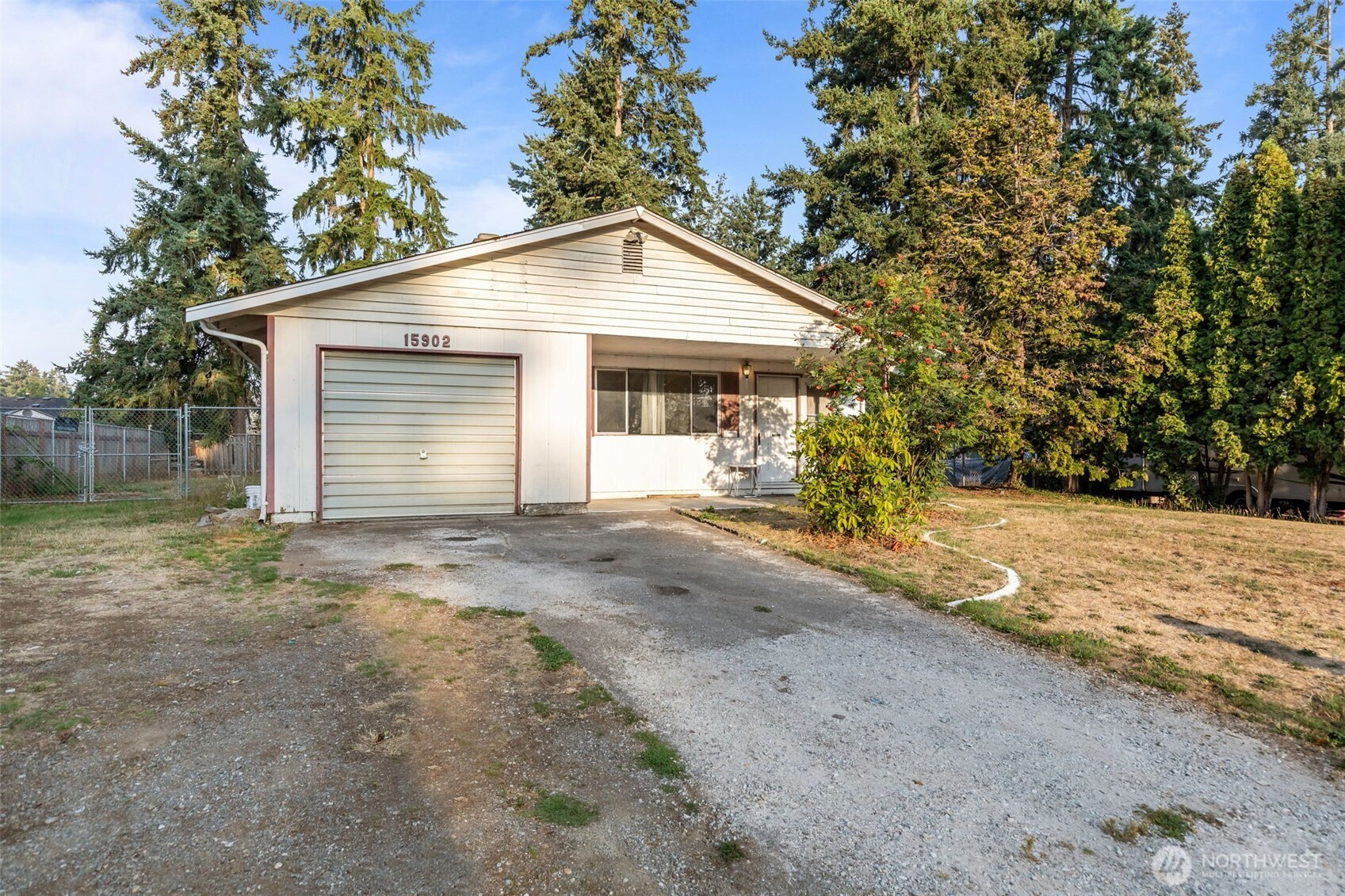 15902 69th Avenue Court E, Puyallup, WA 98375