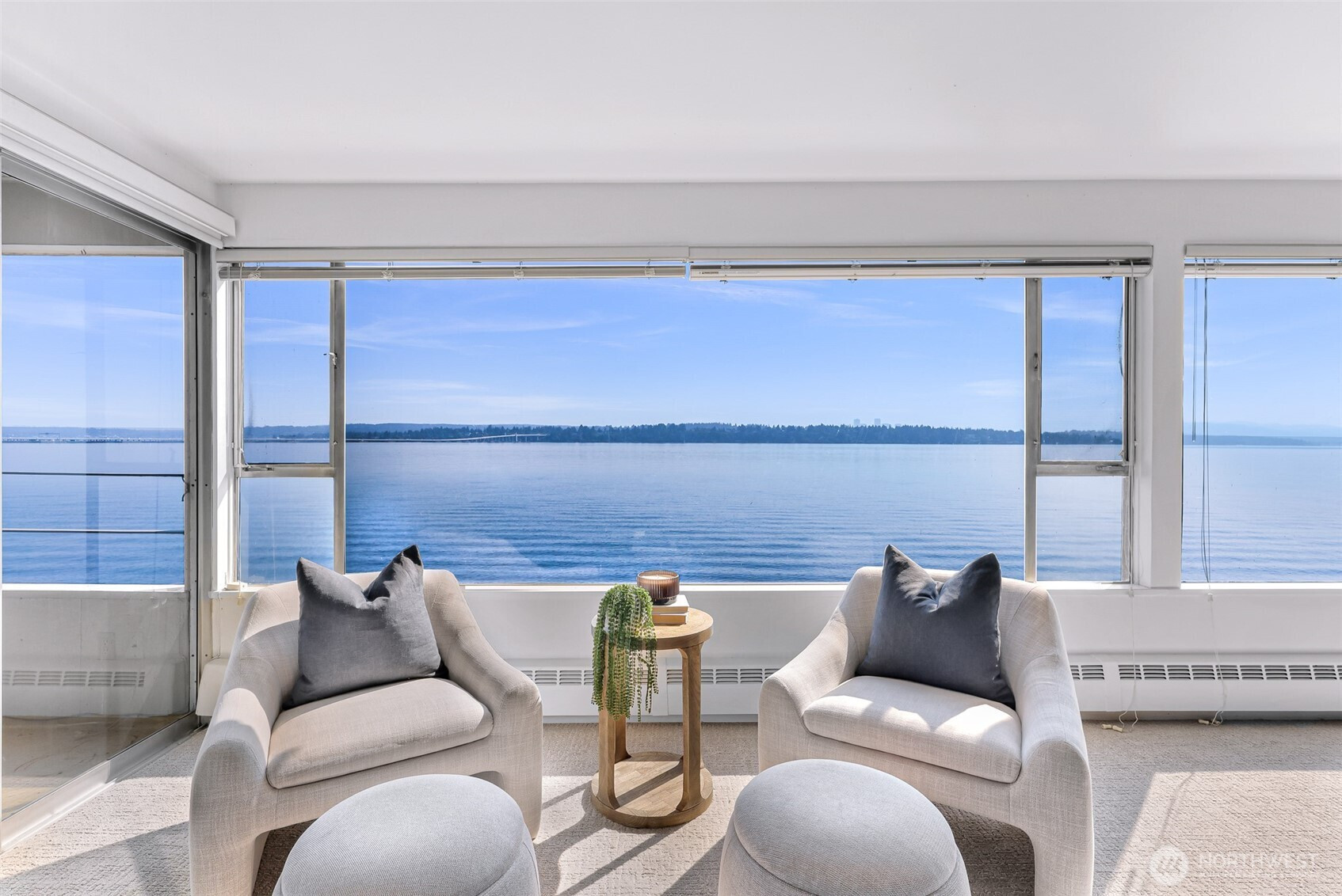 1600 43rd Avenue E, Seattle, WA 98112