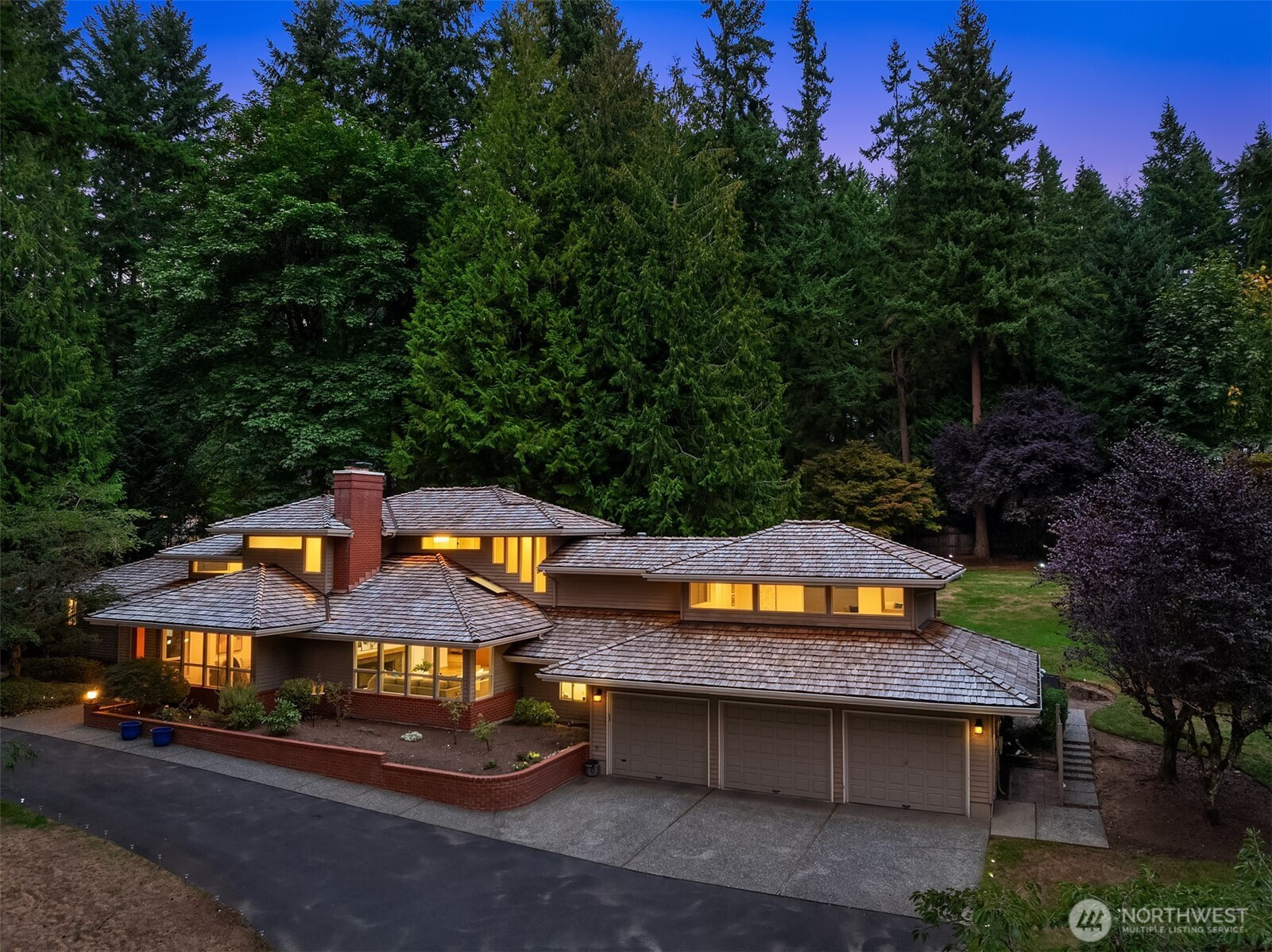 16508 NE 134th Place, Redmond, WA 98052