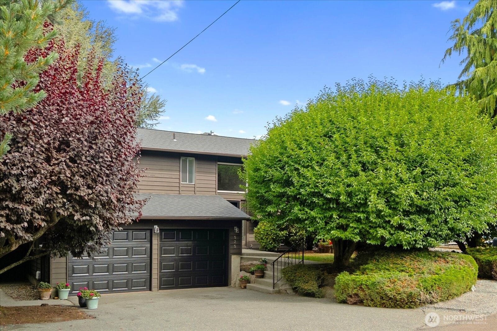 525 Holly Drive, Edmonds, WA 98020