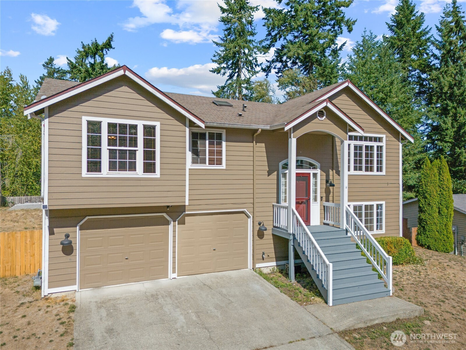 7085 SE Legrand Street, Port Orchard, WA 98366