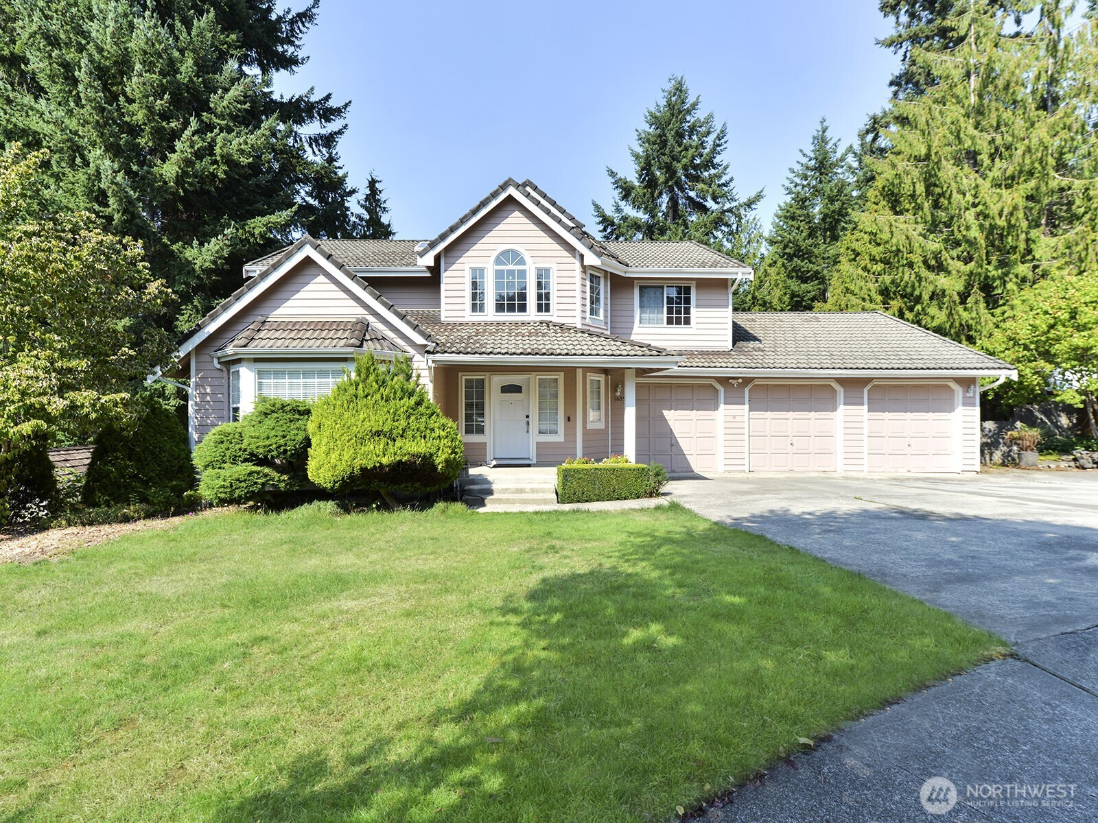 1605 27th Avenue SE, Puyallup, WA 98374
