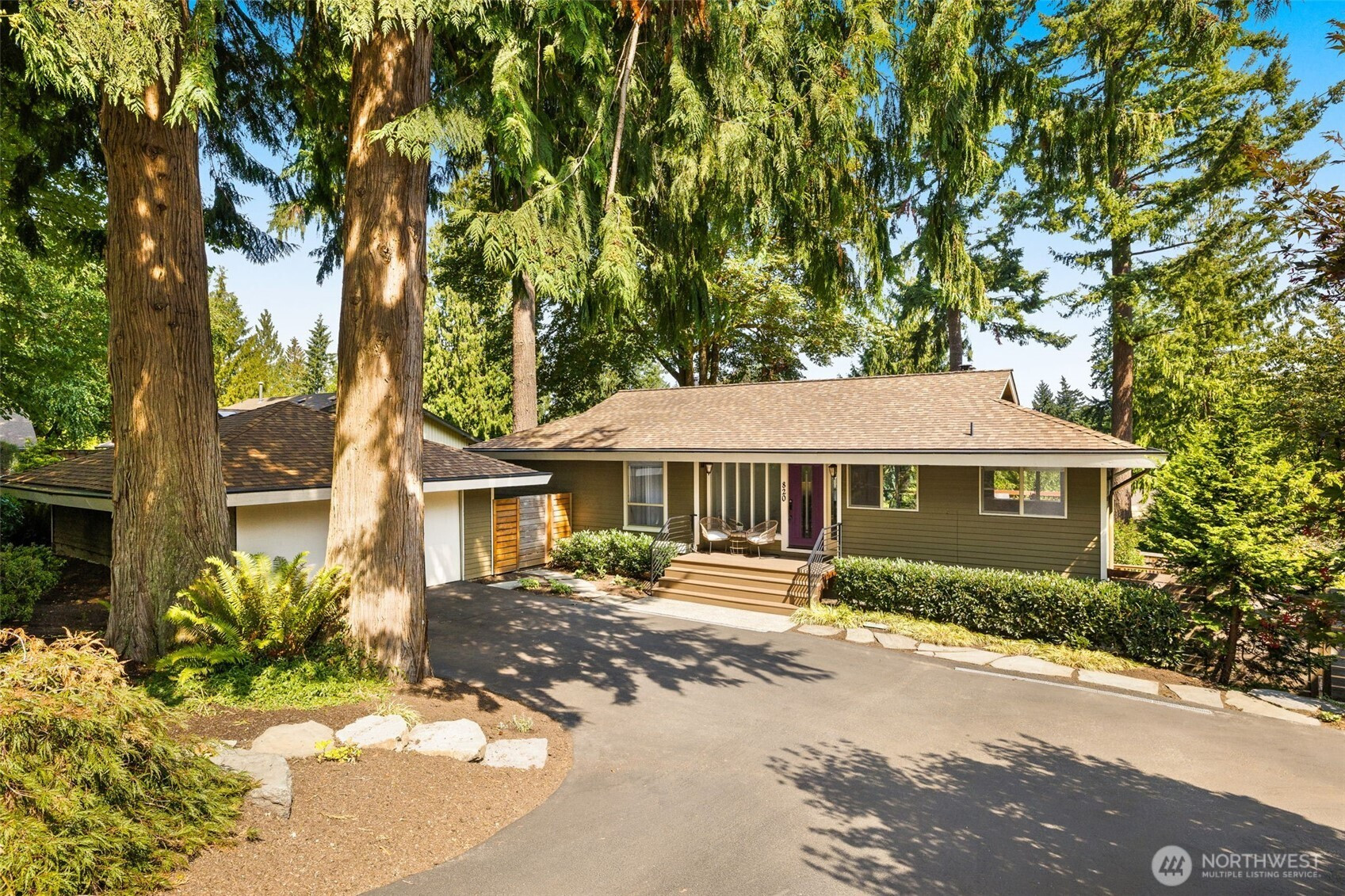 820 W Sunset Way, Issaquah, WA 98027