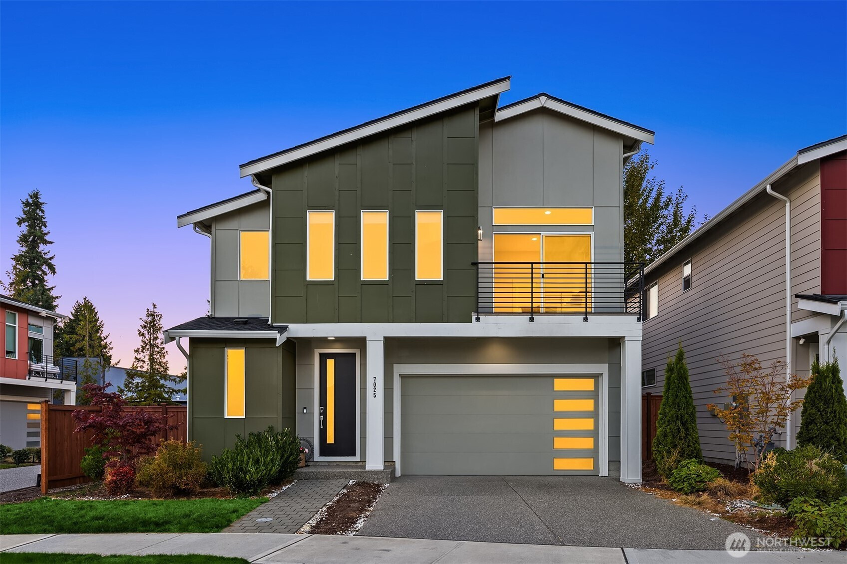 7025 225th Street SW, Mountlake Terrace, WA 98043
